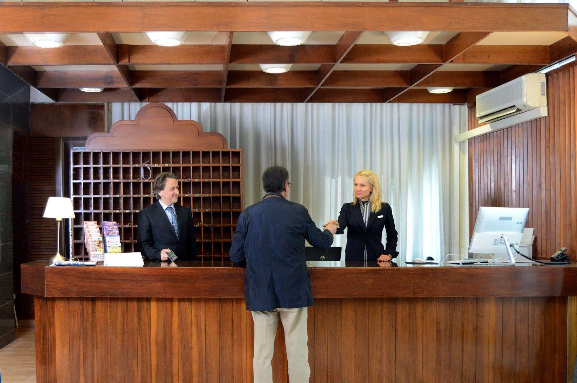 Ambasciatori Palace Μοντεκατίνι Τέρμε Εξωτερικό φωτογραφία